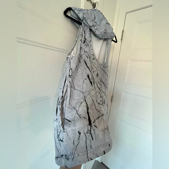 VARLEY
PRE-OWNED | Upper body SET of Bra & Hood - Picture 4 of 7